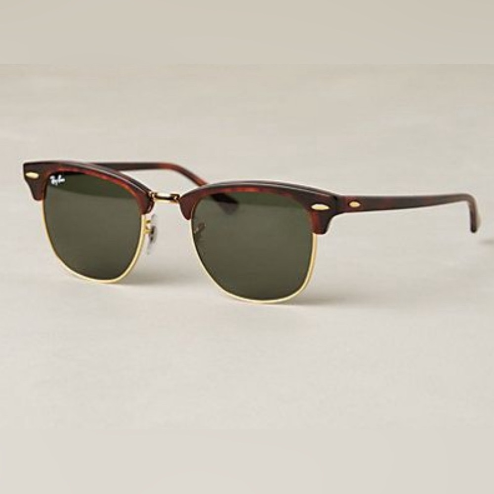 Ray-Ban Clubmaster Tortoise Frame with Green Lenses